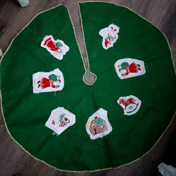 Holiday Vintage Tree Skirt With Unsew Cut Pieces Poshmark